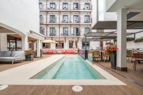 Neptuno Apartments